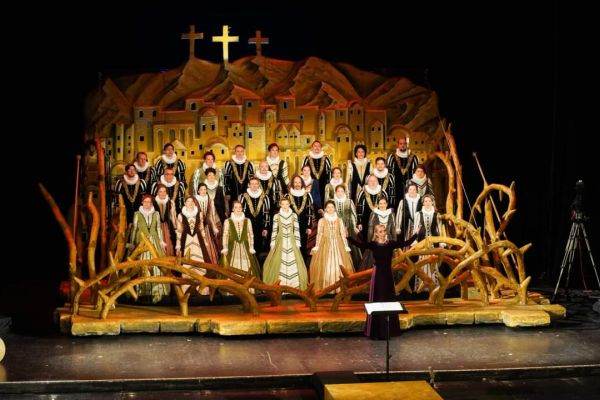sursa foto - facebook / Madrigal
